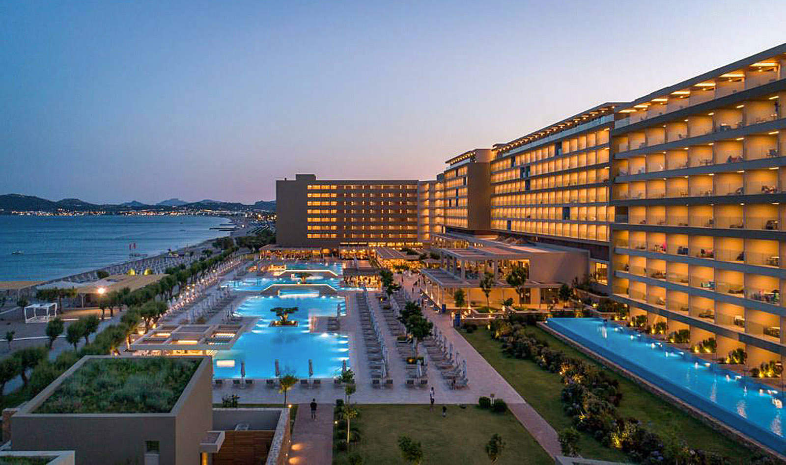 Amada Colossos Resort