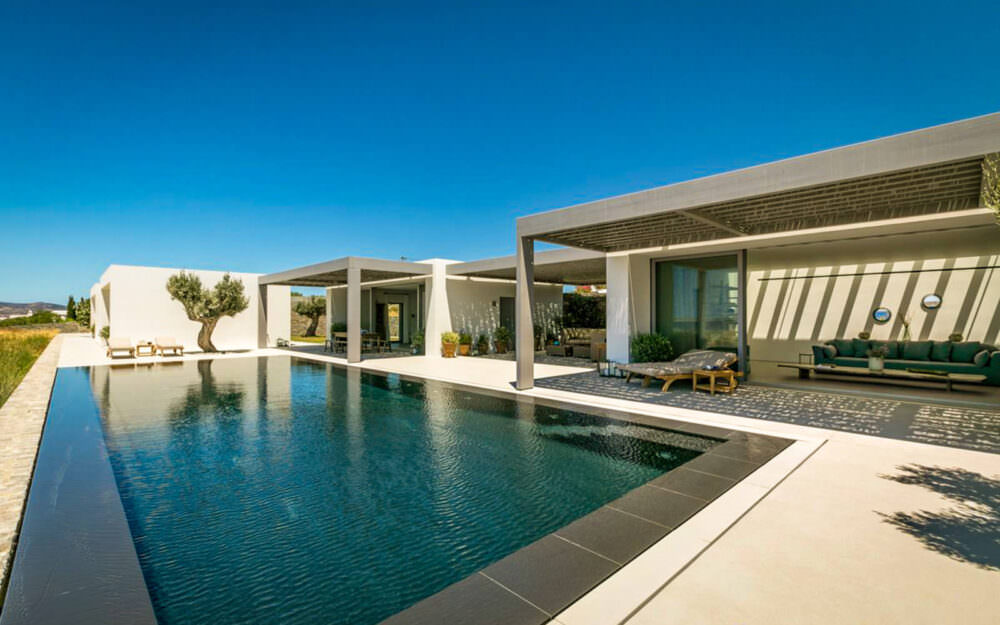 Makria Myti II, Paros