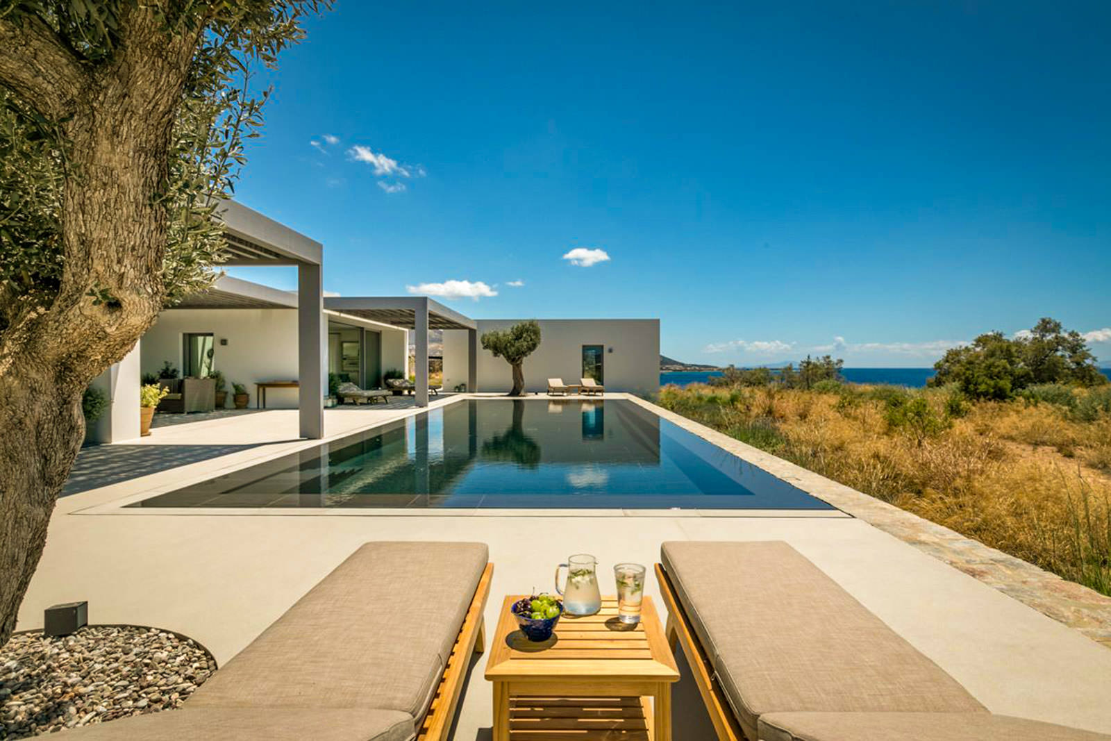 Makria Myti II, Paros